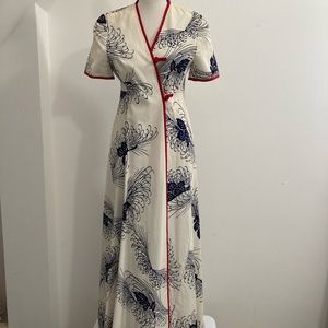 Beautiful Vintage Asian fumi robe XS / S